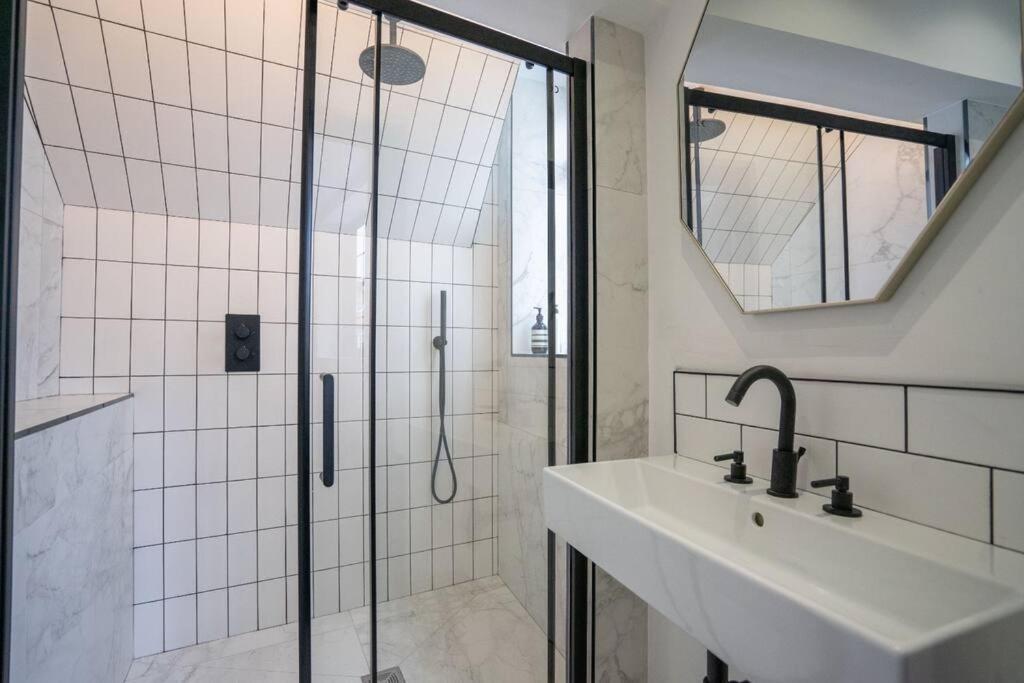 Chic City Centre Penthouse 레스터 외부 사진
